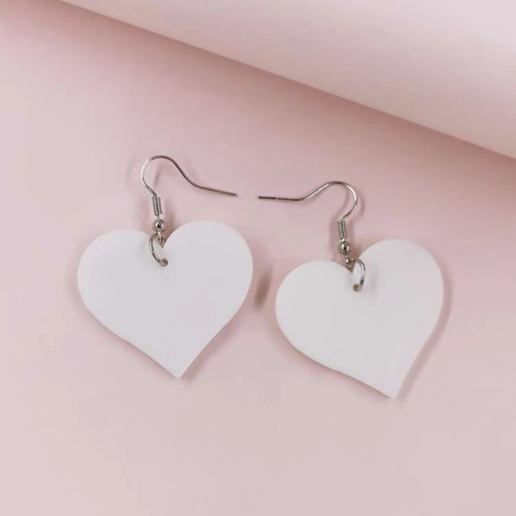 Cartoon Heart Earrings 22$